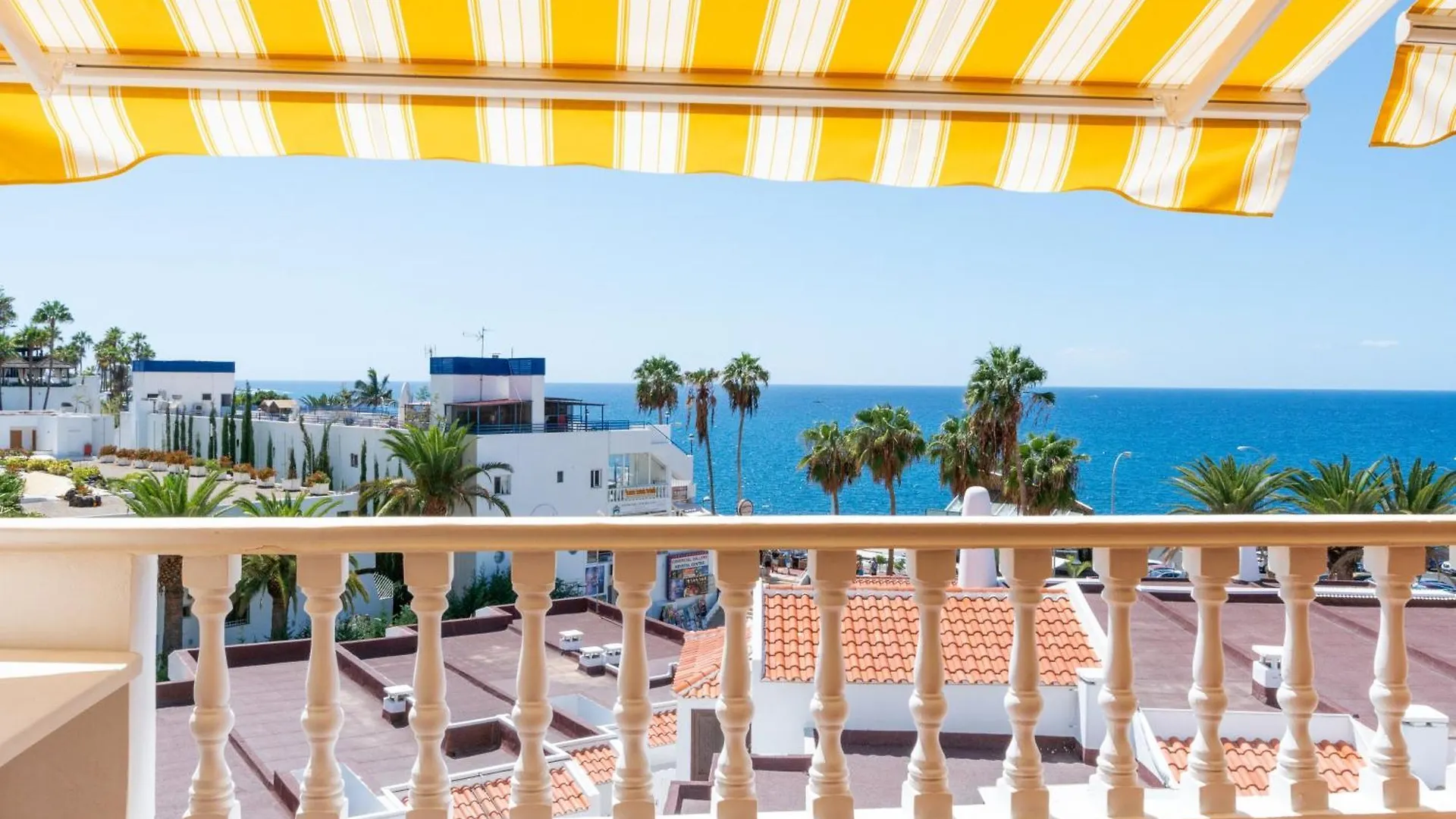 Club Atlantis Aparthotel Ocean View Costa Adeje  Appartement Costa Adeje (Tenerife)